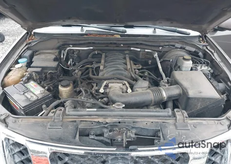 2008 Nissan Pathfinder Le V8 z USA, uszkodzony, nr VIN 5N1BR18A78C627365